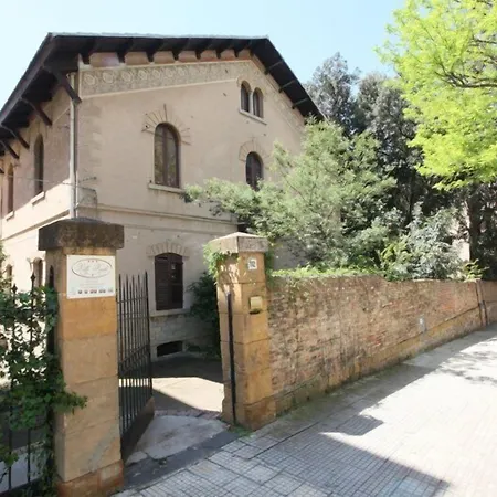 Fiocchi Πανσιόν Καλτανισέττα